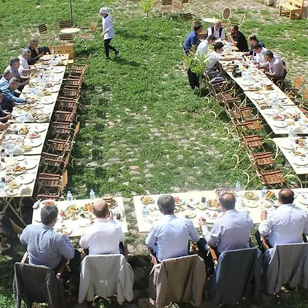 Yasayan Koy * Kizilcasogut